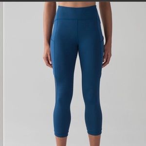 Lululemon Sole Training Crop